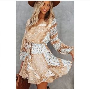 NWT Boho Paisley Print Long Sleeve V-neck Mini Dress Tan Bige Neutral Size L